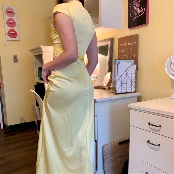 VTG 70’s Handmade Yellow Satin Full Length Dress - Picture 4 of 12